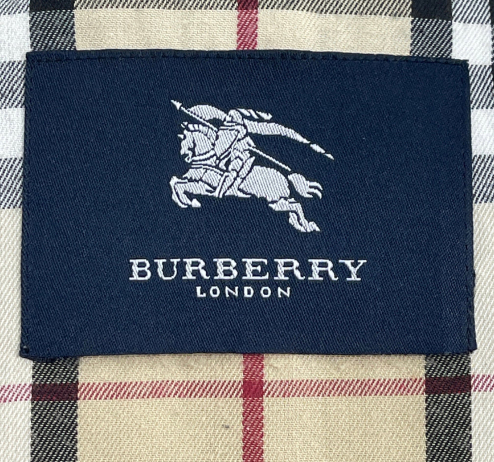 Burberry London Beige Steppjacke für Damen