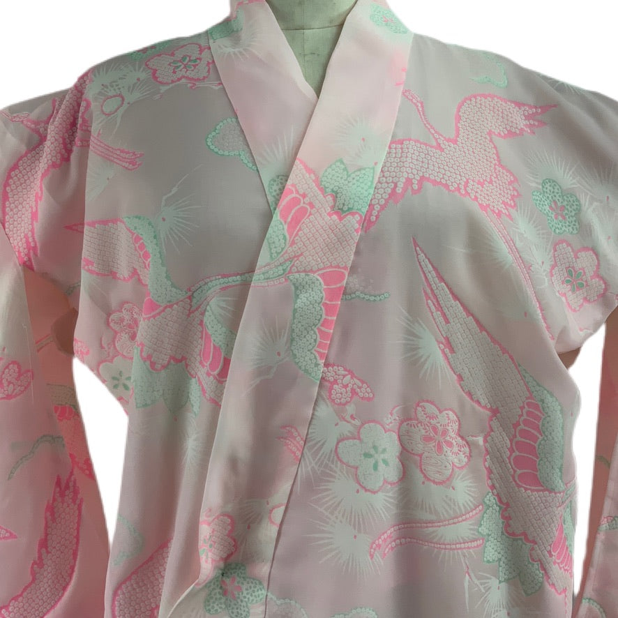 Original japanischer Kimono-Pink-Stoff mit japanischem Blumenmotivdruck 75